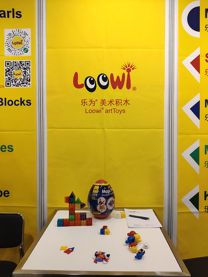 2019-HongKong-Toys-Fair-Loowi-artToys-5C-C39-Booth-5