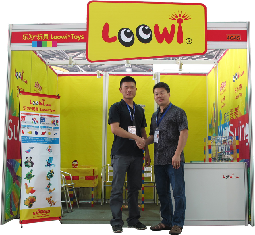 Inventors of Loowi Toys @ 2012 China Toy Expo