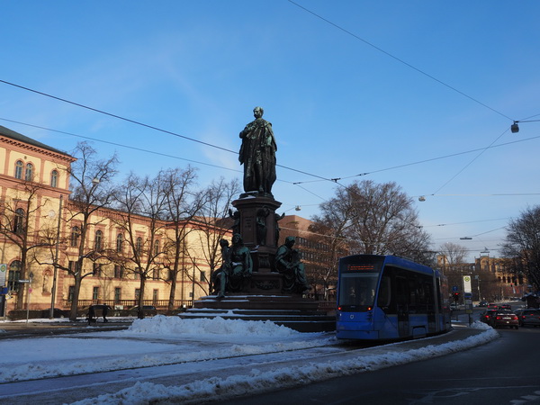 Germany_Spielwarenmesse2015_Loowi_artToys_25